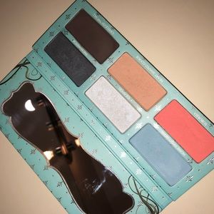 Sugarpill eyeshadow palette LE EDWARD SCISSORHANDS
